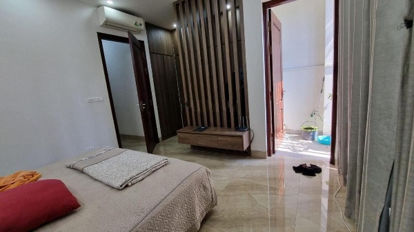 Bán nhà 5 tầng ngõ ô tô tránh tại Thạch Bàn, Long Biên, Hà Nội